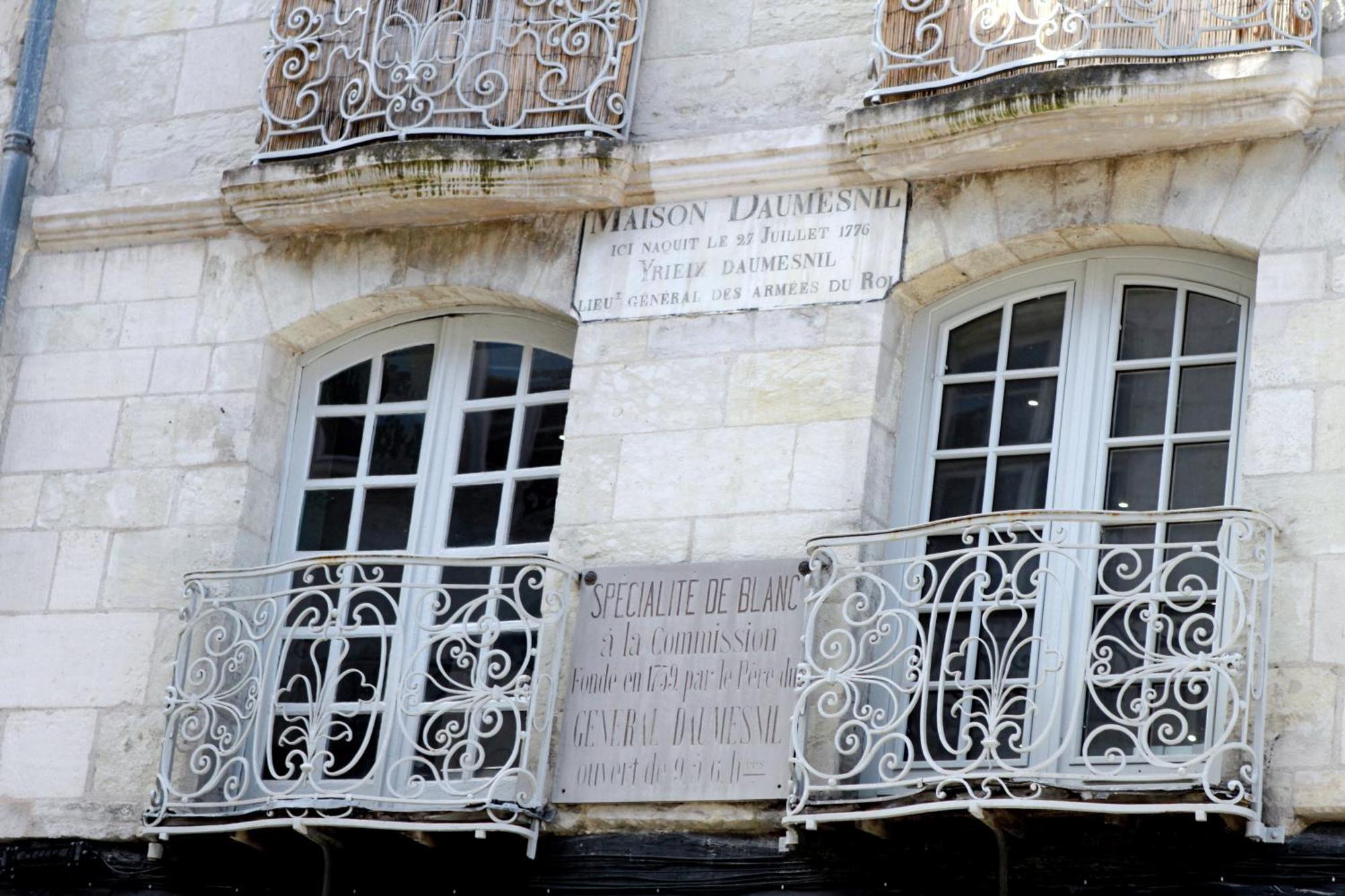 Appartement Le Clarte Perigueux Exterior photo